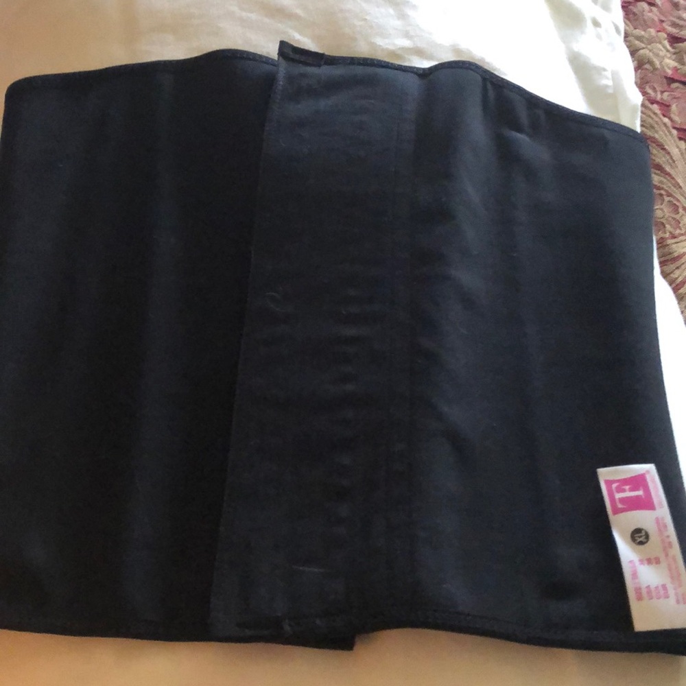 Firm waist clincher